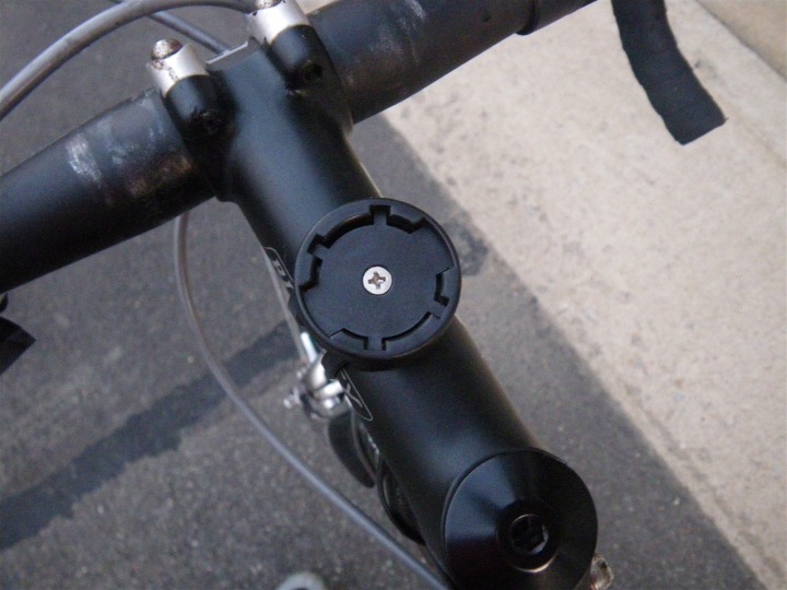 Garmin 310XT Quick Release Kit Mount on bike
