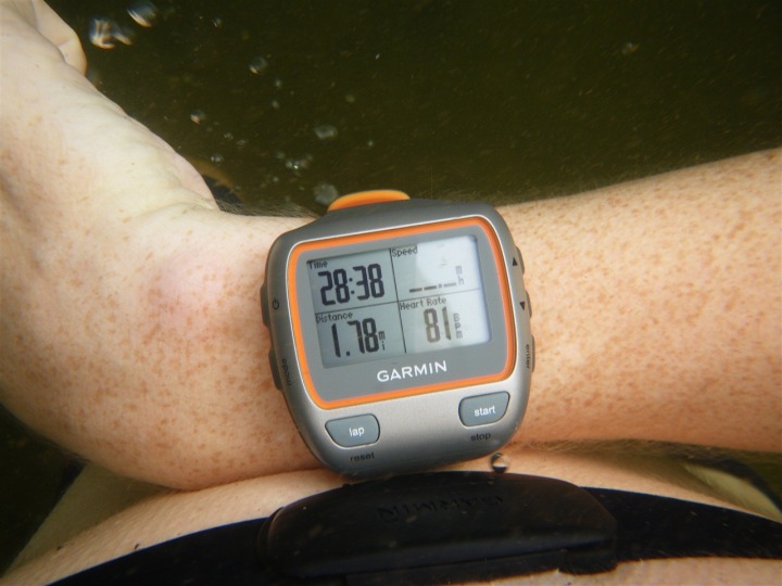 Garmin 310XT Heart Rate while underwater next to strap