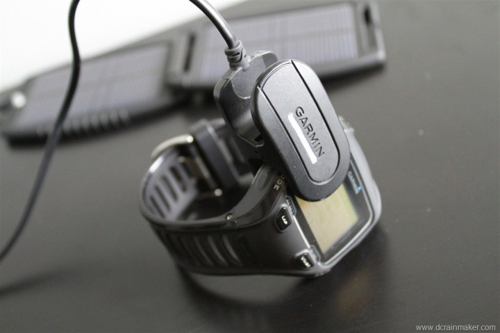 Garmin FR910XT Charging Clip