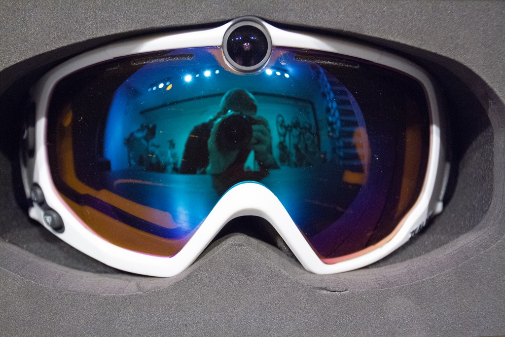Shoot video on the ski slopes with camera goggles