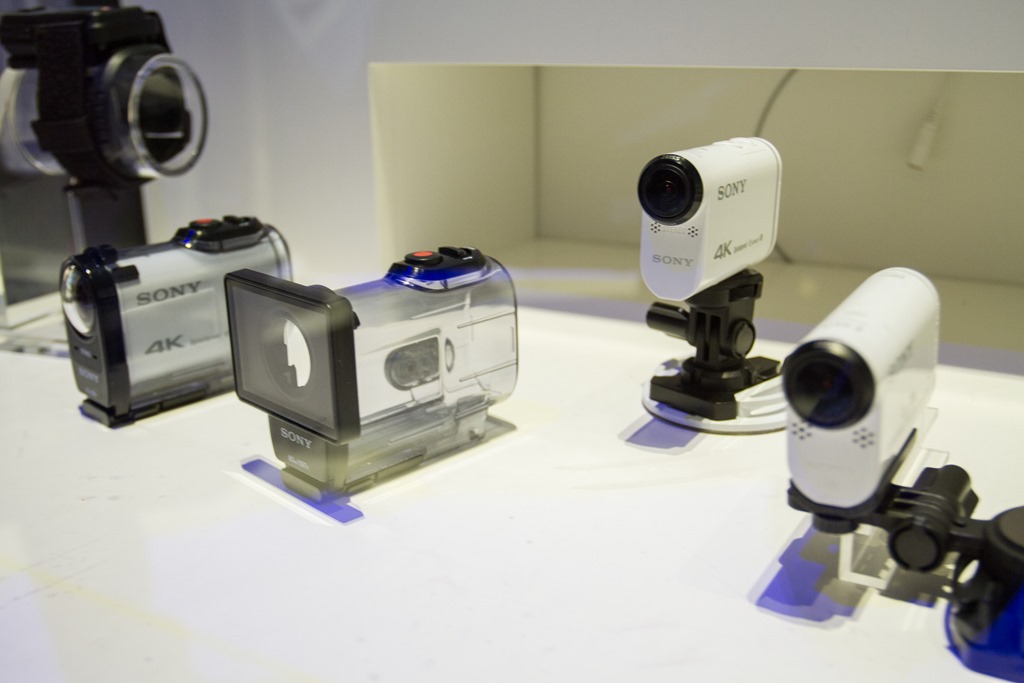 A look at Sony's new 4K action cam, crazy concurrent multi-cam