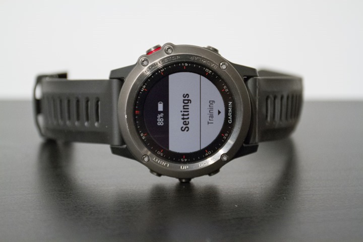 Fenix3-Unboxing-Front