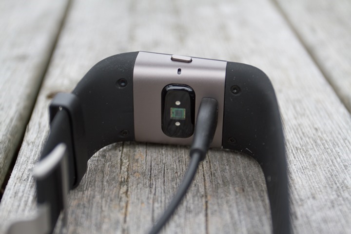Fitbit-Surge-Cable Connected