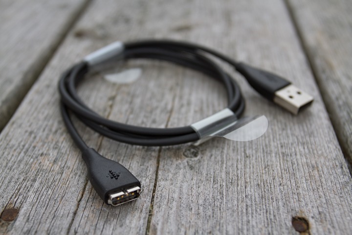 how to charge fitbit surge