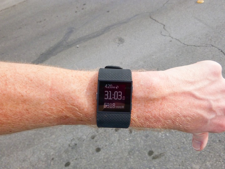 fitbit surge set time