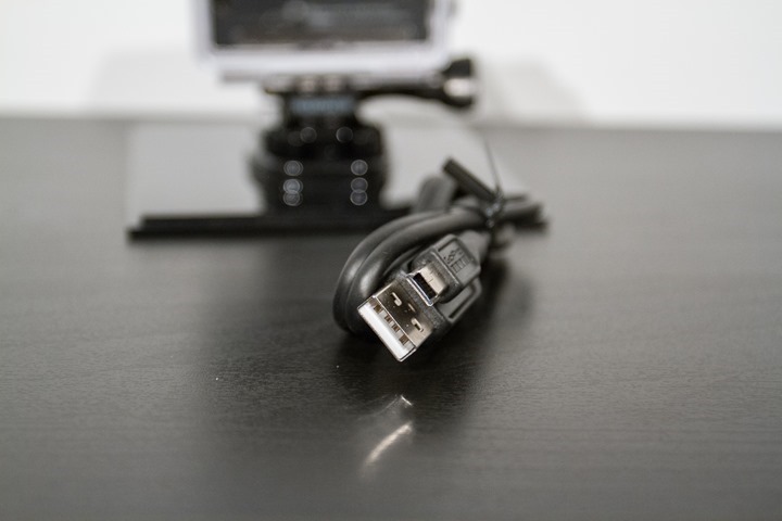 Hero4-Black-USB-Cable