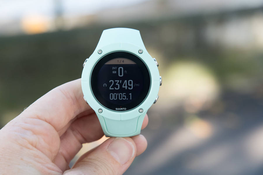 suunto spartan wrist hr vs garmin fenix 5