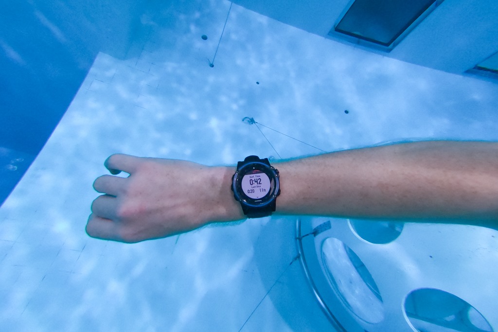 Hands-on: Garmin's New Descent MK1 Diving Watch | DC Rainmaker