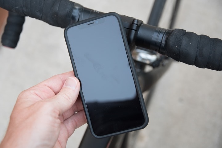 Test Support de smartphone Quad Lock Handlebar/Stem Mount : simple