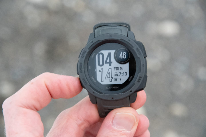 garmin instinct vs samsung watch