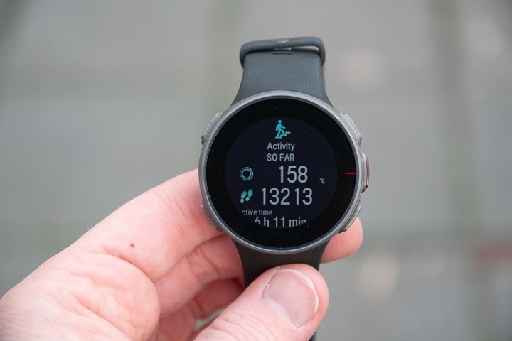 Suunto 9 baro hot sale vs polar vantage v