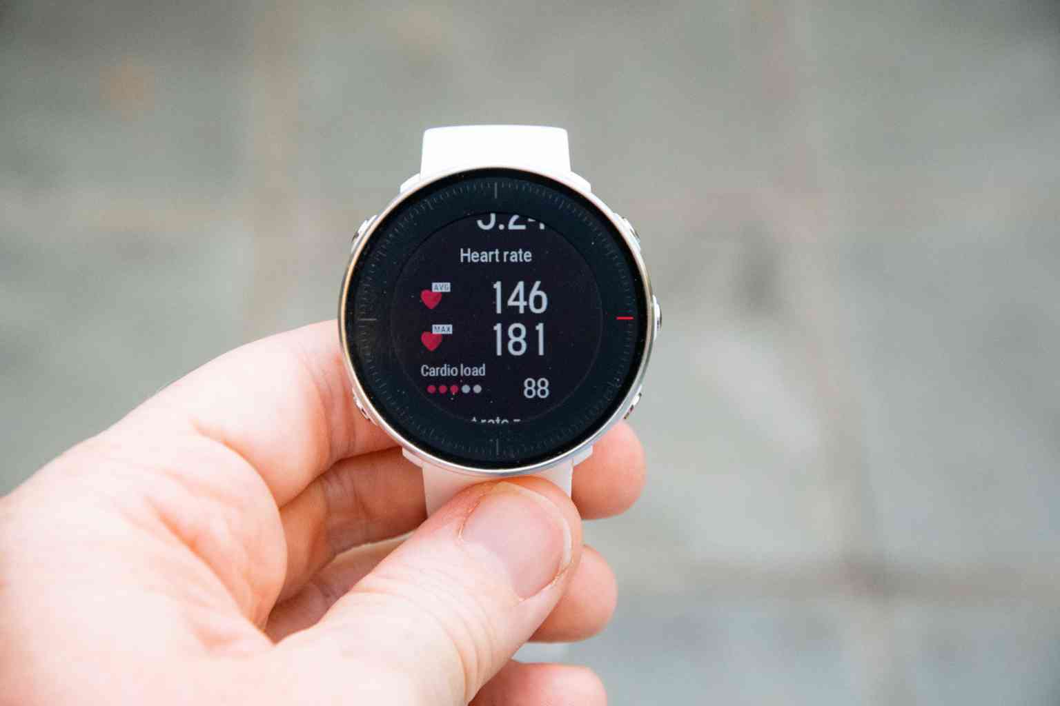 polar vantage m vs garmin instinct
