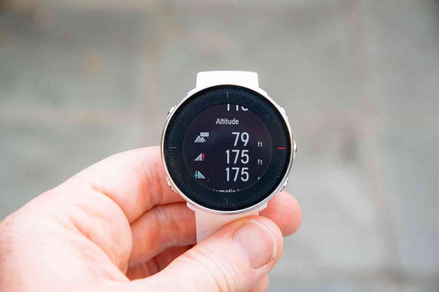 suunto 9 vs polar vantage m