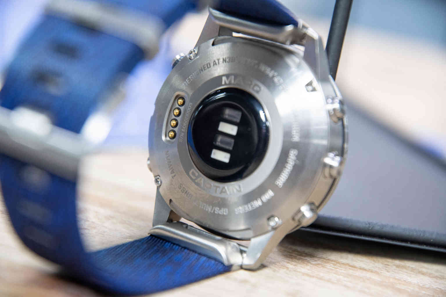 difference between garmin 30 and 35