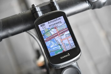 garmin edge 530 screen size