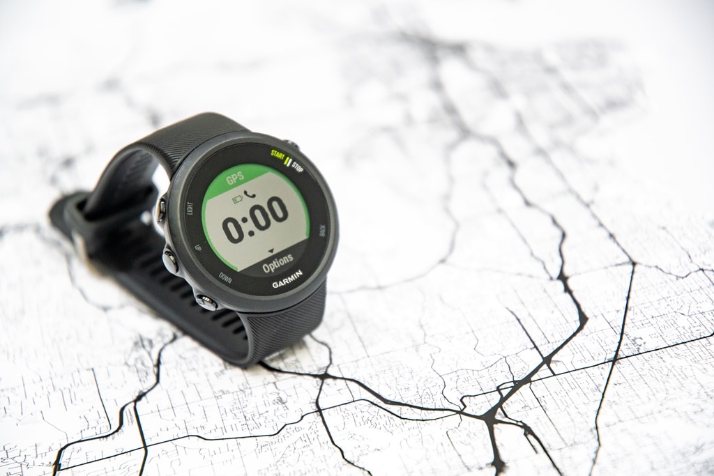 Garmin Garmin Forerunner 205 GPS Sports Watch w/ Charger Cradle 