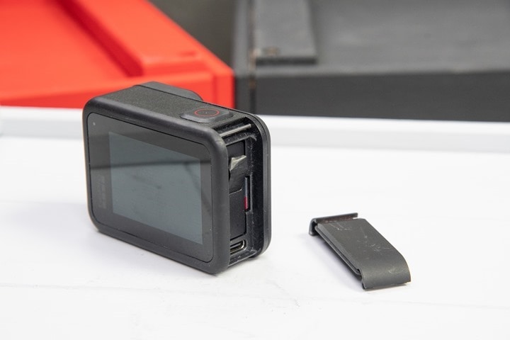 GoPro-Hero8-Black-Battery-Door-Removal