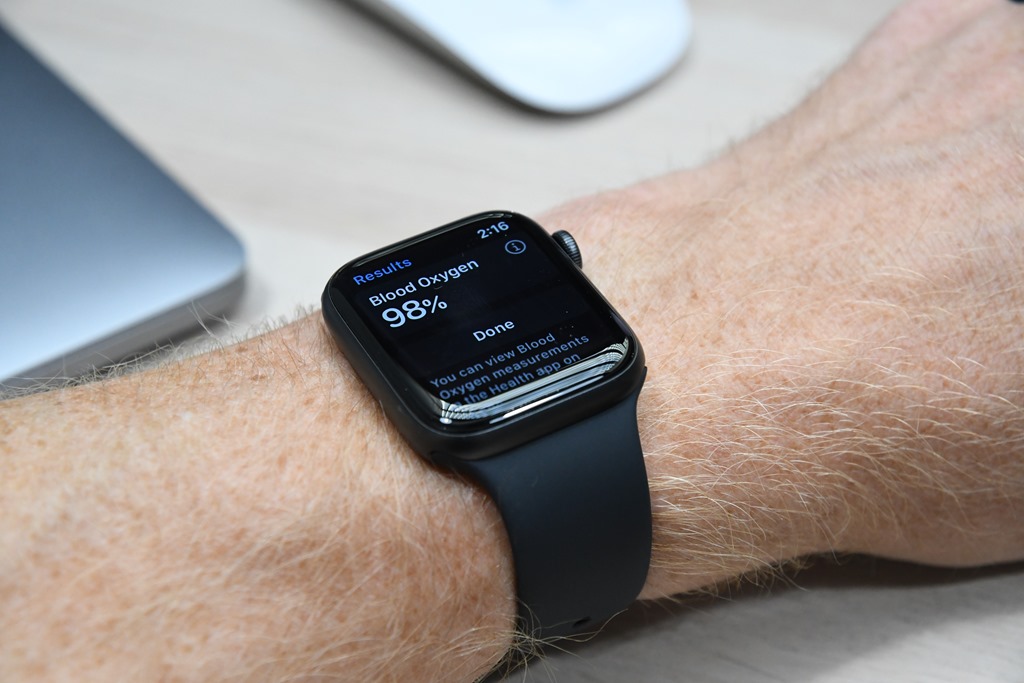 Apple Watch Series 6: First Run Accuracy & SpO2 Sensor Data | DC