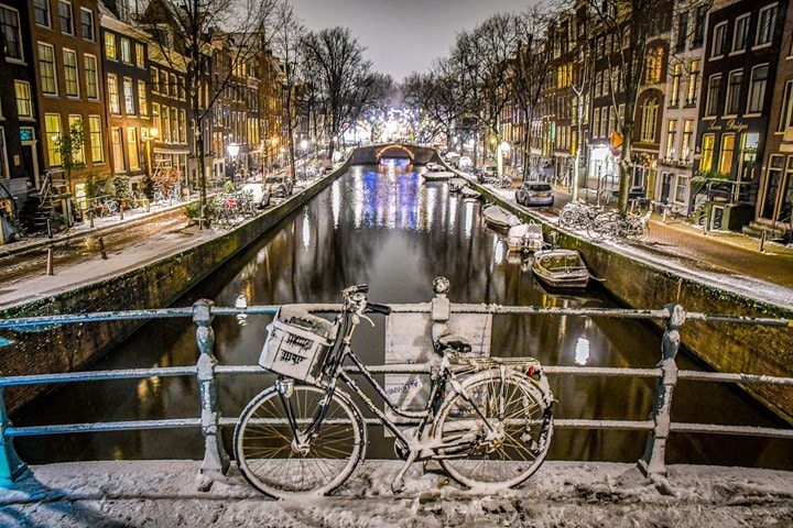 AmsterdamCenter