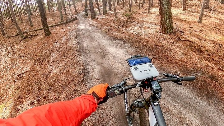 DJI Mini 3 Pro delivers obstacle avoidance, massive flight times, still  under 250g - Bikerumor