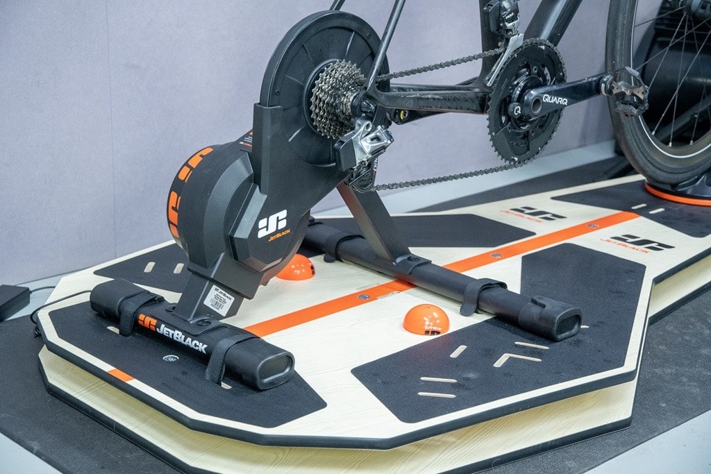 Jet black turbo trainer sale