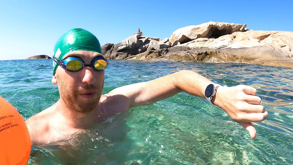 Vivoactive open store water swimming