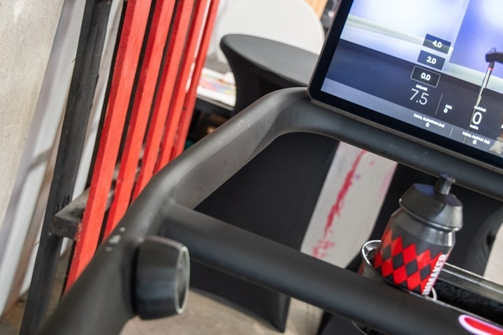 Does peloton treadmill discount incline