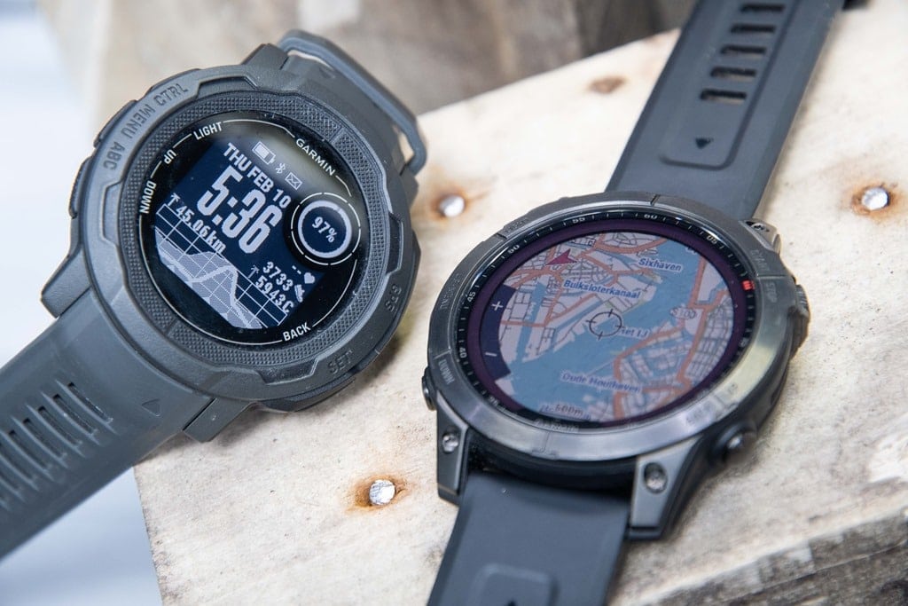 Garmin instinct shop fenix 5