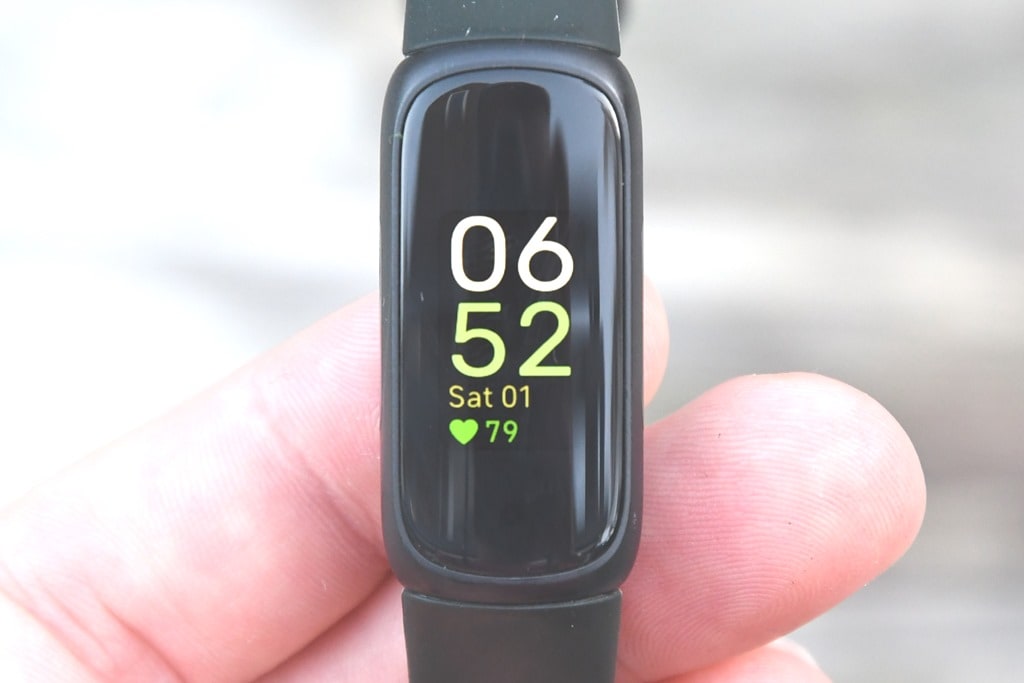 Test du Fitbit Inspire 3 : écran couleur, endurance et fonctions