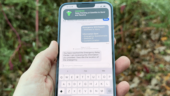 Apple-iPhoneSatelliteSOS-FirstRelayCenterResponse