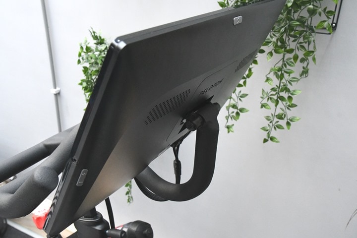 Adjustable arm for peloton bike online monitor