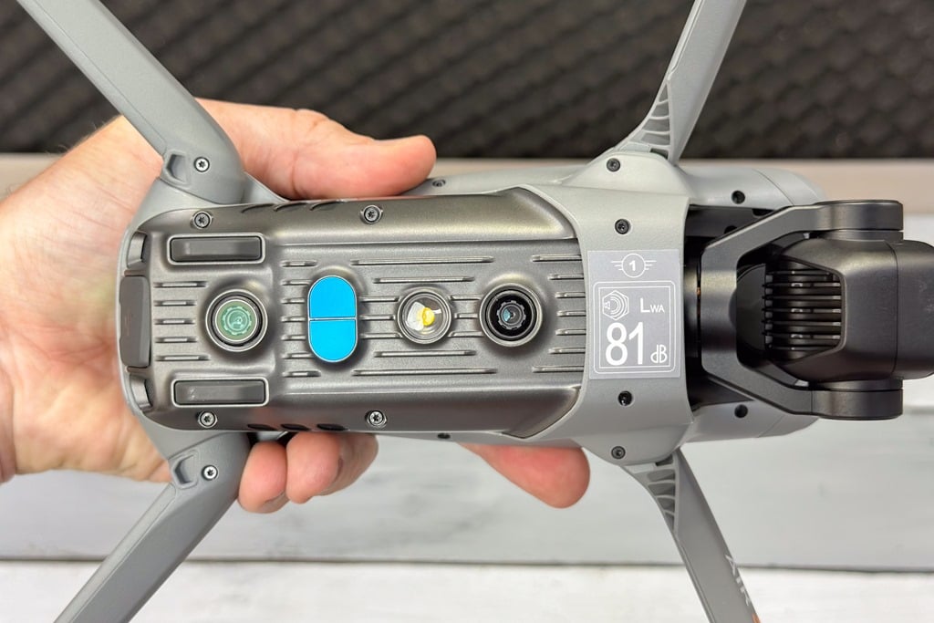 The DJI Air 3 could come with a dual-camera system - The Verge