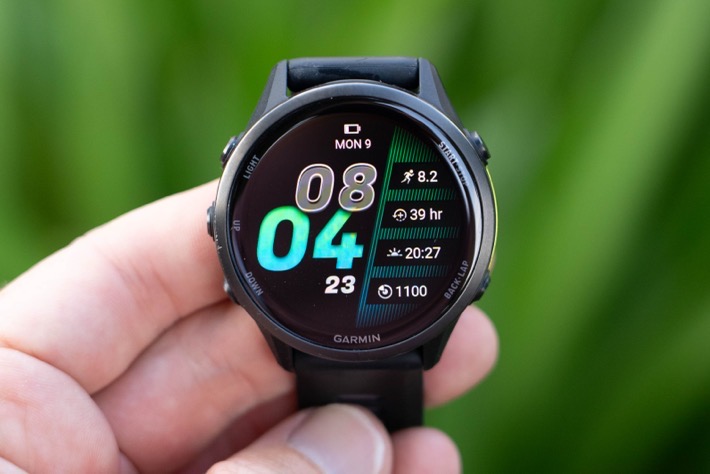 FR970 WatchFace.