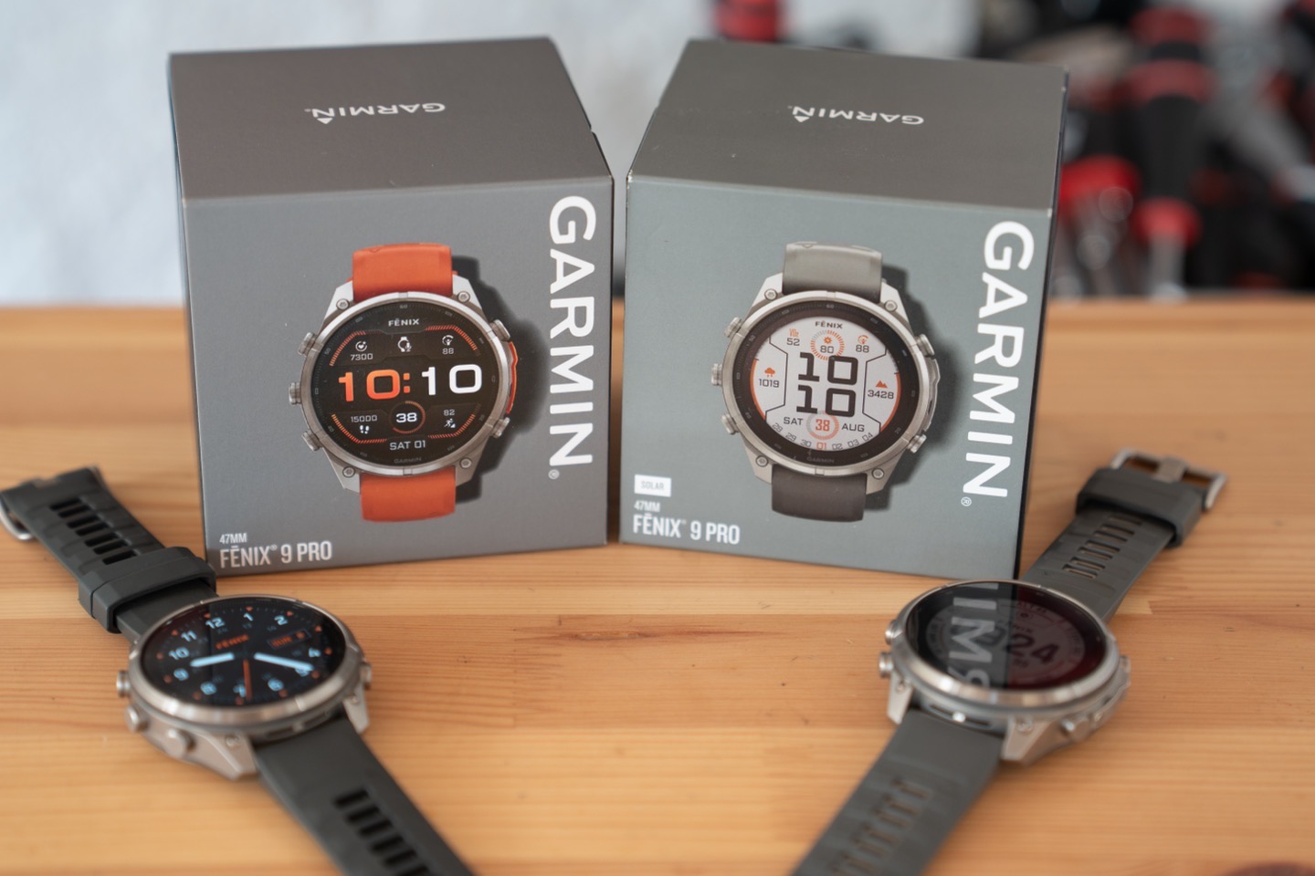 Garmin-Fenix9AMOLED-vs-Solar.jpg Garmin Fenix9AMOLED vs Solar.