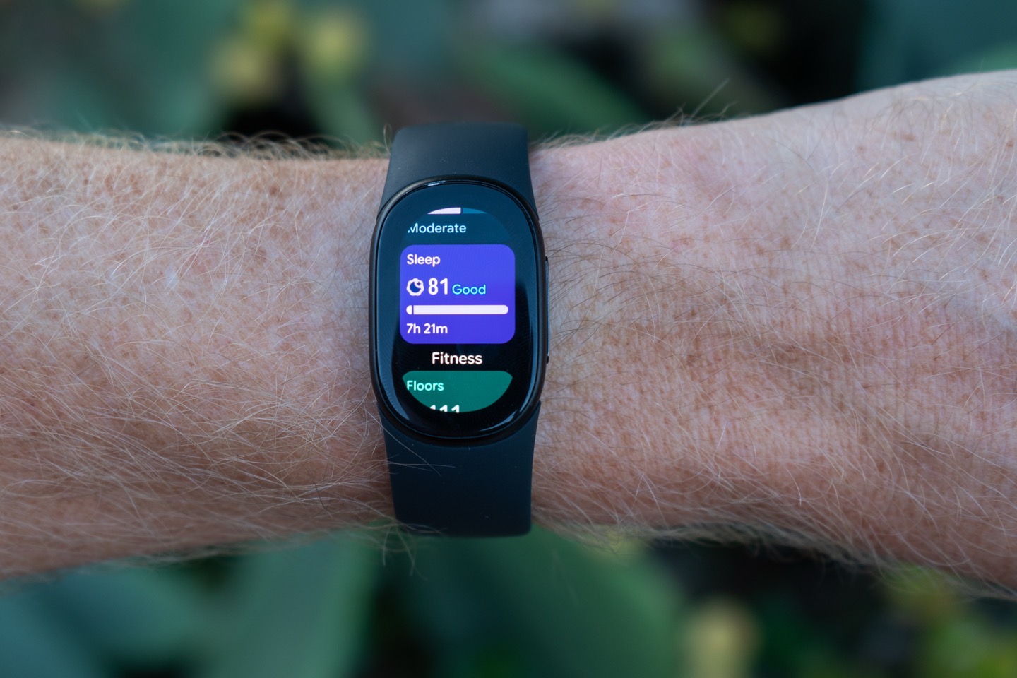 Fitbit Edge In-Depth Review: Worth the Upgrade?
