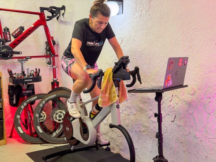 Stages SB200 Indoor Smartbike In-Depth Review: Redemption?