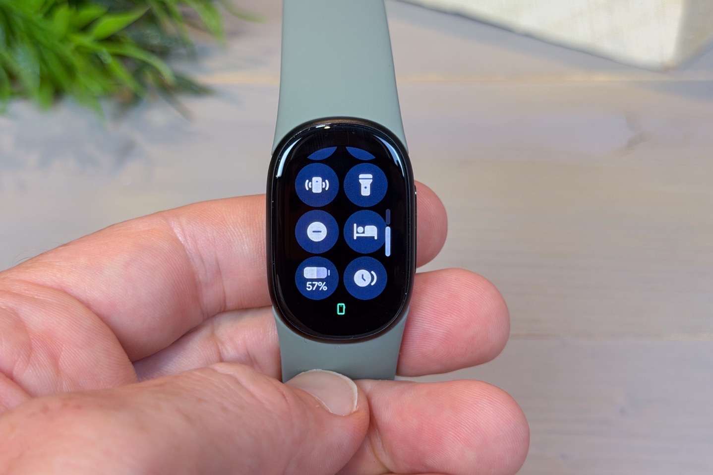 Fitbit Edge In-Depth Review: Worth the Upgrade?