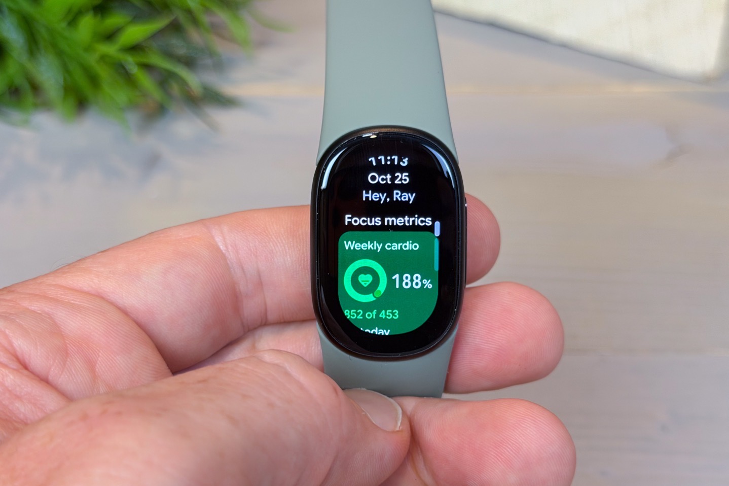 Fitbit Edge In-Depth Review: Worth the Upgrade?