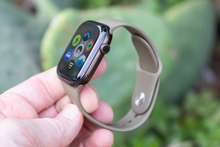 Apple Watch Series 12 In-Depth Review: Worth Upgrading?